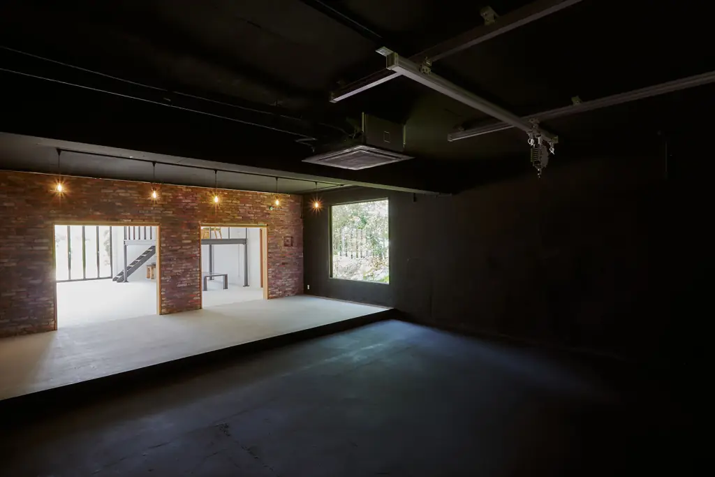 Studio Black の照明