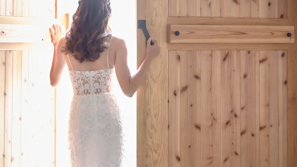 インポートウェディングドレスが並ぶ Dress Closet
