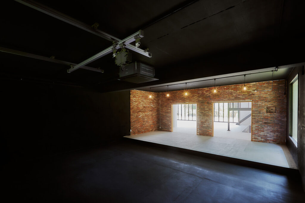 Studio Black の全景